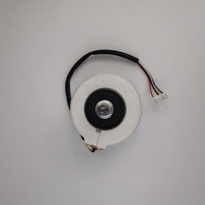 स्प्लिट एयर कंडीशनर पार्ट्स 220V 50-60Hz एसी कंडेनसर फैन मोटर प्लास्टिक राल पैक फैन मोटर